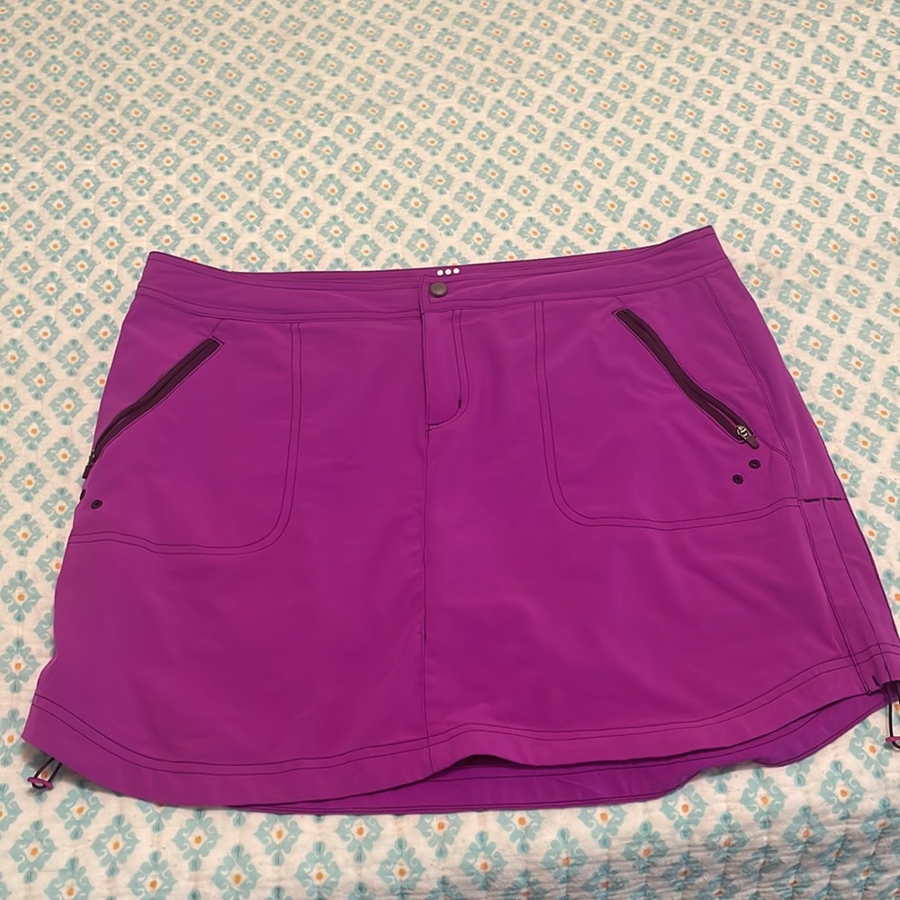 Title Nine Rogue  skirt. Size 12